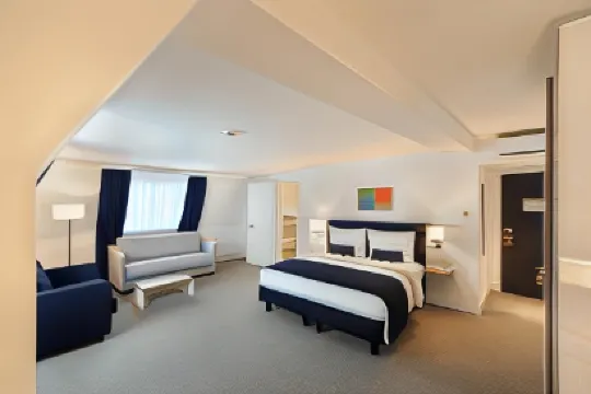 Bayer 89 VI Vadi Hotel