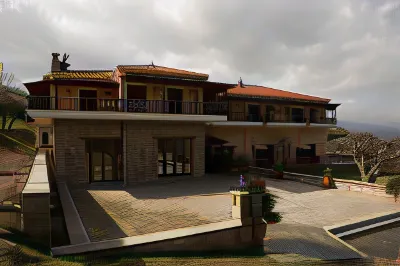 Dellas Boutique Hotel Hotel di Diava