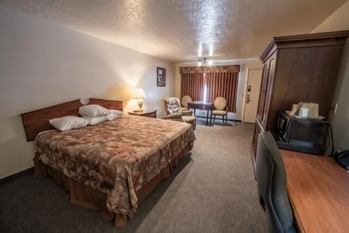 Clover Creek Inn Hotel di Montpelier