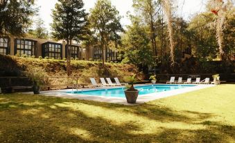 The Inn at Middleton Place - Housity