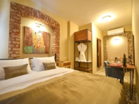 マラヴィローソ ホテル ペラ