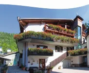 Albergo Aprica Garni - parking