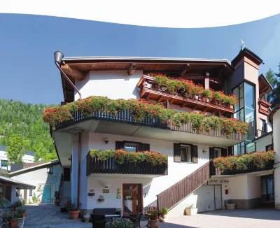 Albergo Aprica Garni Các khách sạn ở Corteno Golgi