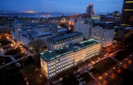 Hôtel le Concorde Québec Hotels in 