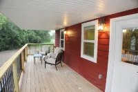 Trailhead Suites Hotels in Marysville