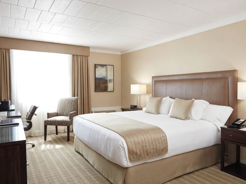 Ethan Allen Hotel
