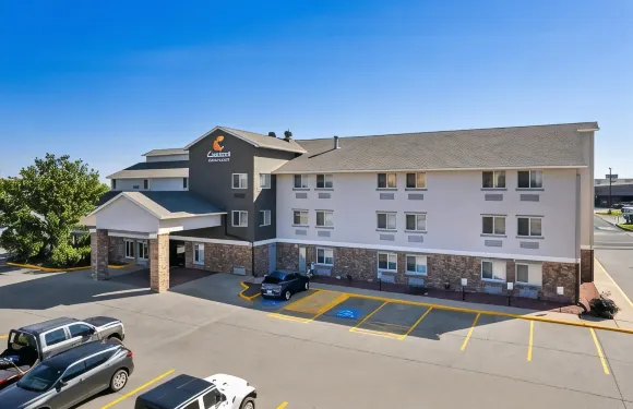 格里利舒適套房酒店