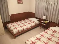 Guesthouse Unila - Hostels