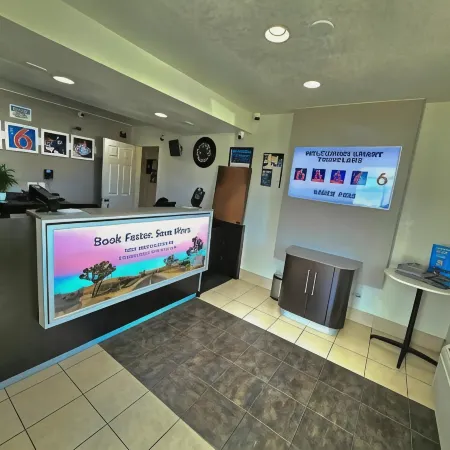 Motel 6 Palm Desert, CA - Palm Springs Area