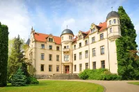 Bernstein Acamed Resort Hotels near Marktcenter Cochstedt