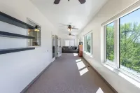 Springville Welcome Home: spacious 5-bedroom house in delightful Springville Hotels in Springville