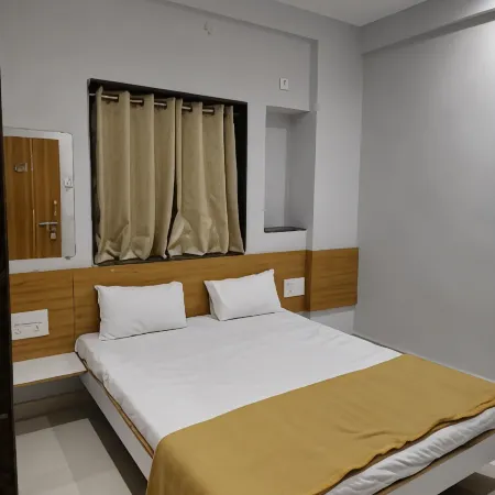 Vivanta Inn Lodge, Solapur