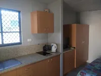 Happy Jacks Cabins and Offices Hotels in Cloncurry