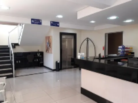 Cristal Palace Inn Hotels in Lins