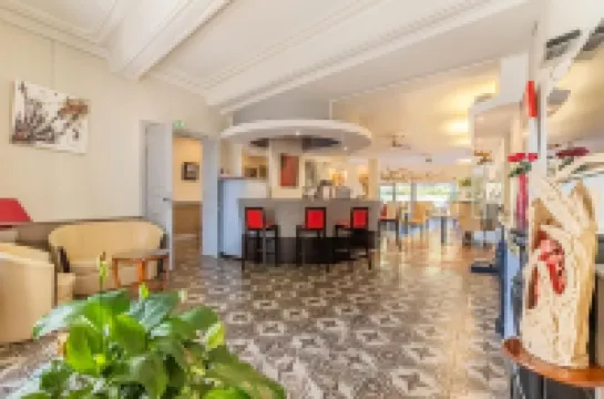 Logis Hôtel Restaurant des Corbières