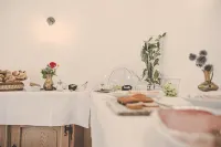 Der Lederer Hof - Boutique Apartments - 早餐