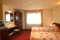 Martin Club Hotel Hotels in Bania