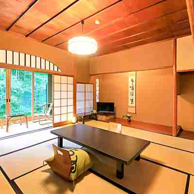 Arai Ryokan Rooms