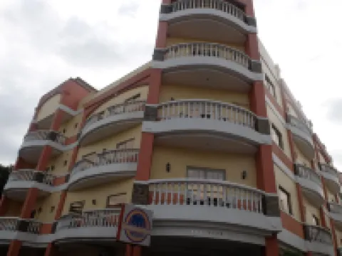 パシフィック ブリーズ ホテル アンド リゾート アンヘレスのホテル