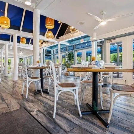 Park Shore Resort by Mike Z Rentals