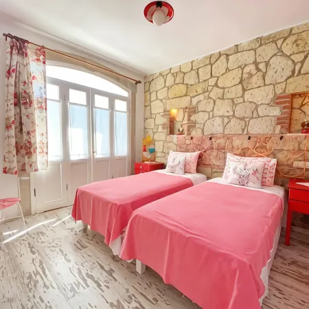 Kesre Hotel