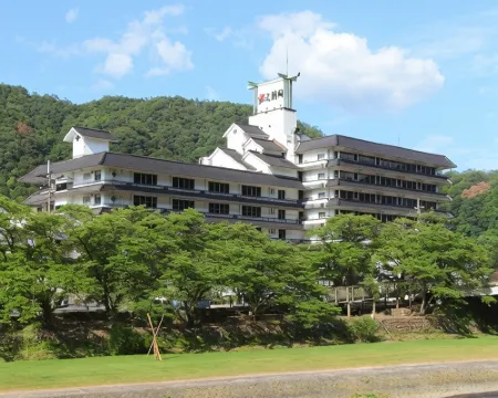 三朝温泉 三朝館 三朝のホテル