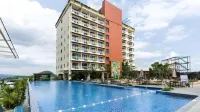 Senyum World Hotel