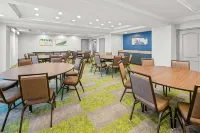 Spark by Hilton Woodbridge Hotels in Woodbridge