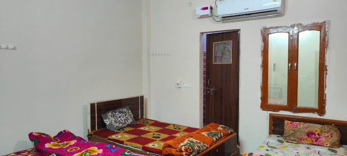 Gopal Sadan-2 Hotels in Вріндаван