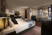 Duke of Normandie Hotels in Vale