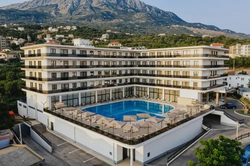 Hotel BH Hôtels à : Utjeha