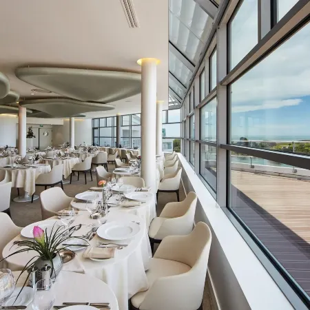 Miramar la Cigale Hotel Thalasso & Spa Отели в г. Арзон