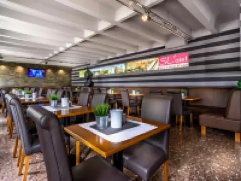 SL'Otel Budget Hoteles en Bernburg