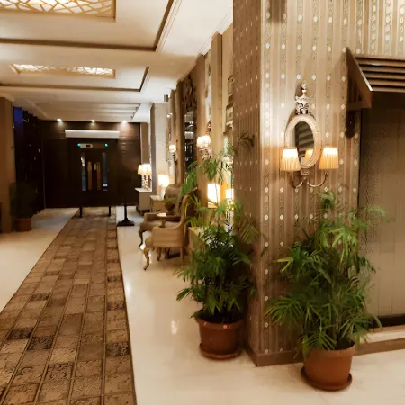Shelton's Rezidor Peshawer