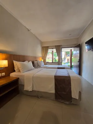 Ikhtiar Surya Hotel Hotel di Glagah
