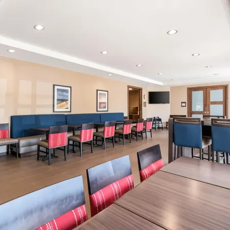 Comfort Suites Denver Near Anschutz Medical Campus