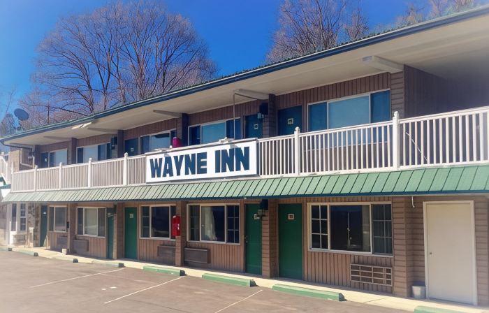 Wayne Inn