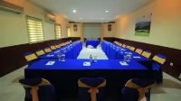 Allisa Resort Hotel Hotel di Mancak