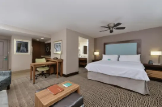 Homewood Suites by Hilton Cincinnati Mason Hotels in Deerfield Township
