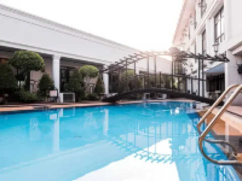 โรงแรมมาร์เชียน การ์เด้น โรงแรมในซัมโบอังกา