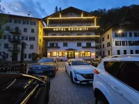 Hotel Tea Dolomiti - Lago di Alleghe - Monte Civetta - 주차장
