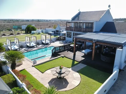 羅克斯和海洋鄉村旅館