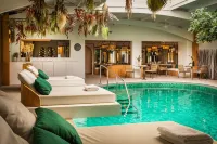 Atlantic Hôtel & Spa - Pools