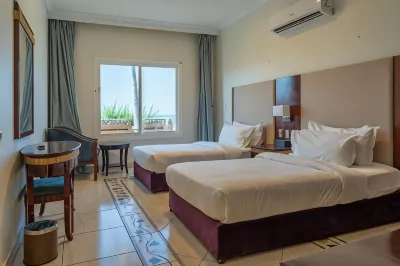 Radwa Ramada Resort Hôtels à proximité de : Yanbu Al-Bahr Beach