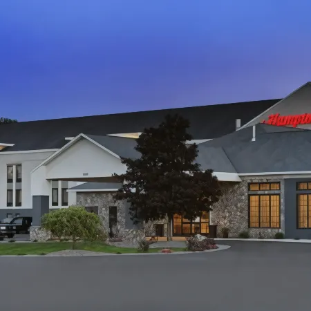 Hampton Inn Sault Ste. Marie Отели в г. Чиппева