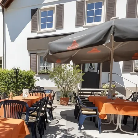 GROTTENTAL GASTHAUS Отели в г. Месштеттен