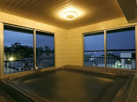 Tairyo-ya an Inn Owned by a Fisherman Отели в г. Минамитита