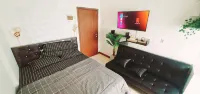 Loftvilles Apartment by Tim (Free Wi-fi + Netflix) Hotels in Serua