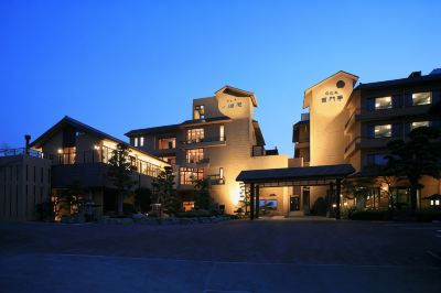 施設外観 山鹿温泉 清流荘の写真