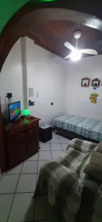 Apê Confortável, com Alexa. Ótima Localização Отели рядом с достопримечательностью «Ilhéus»